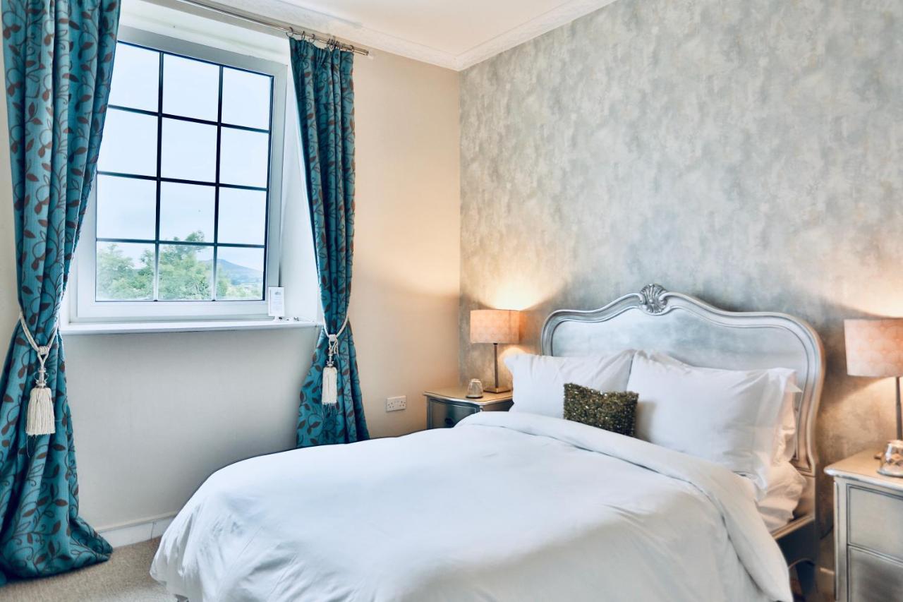 Ty Croeso Boutique B&B Crickhowell Exterior photo