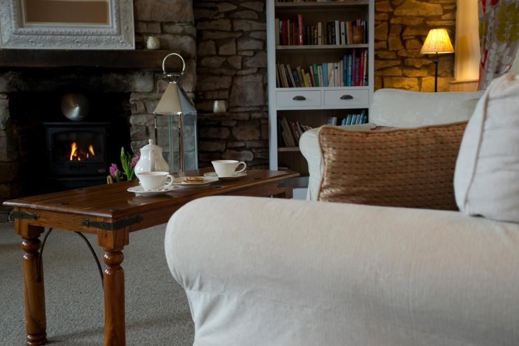 Ty Croeso Boutique B&B Crickhowell Exterior photo