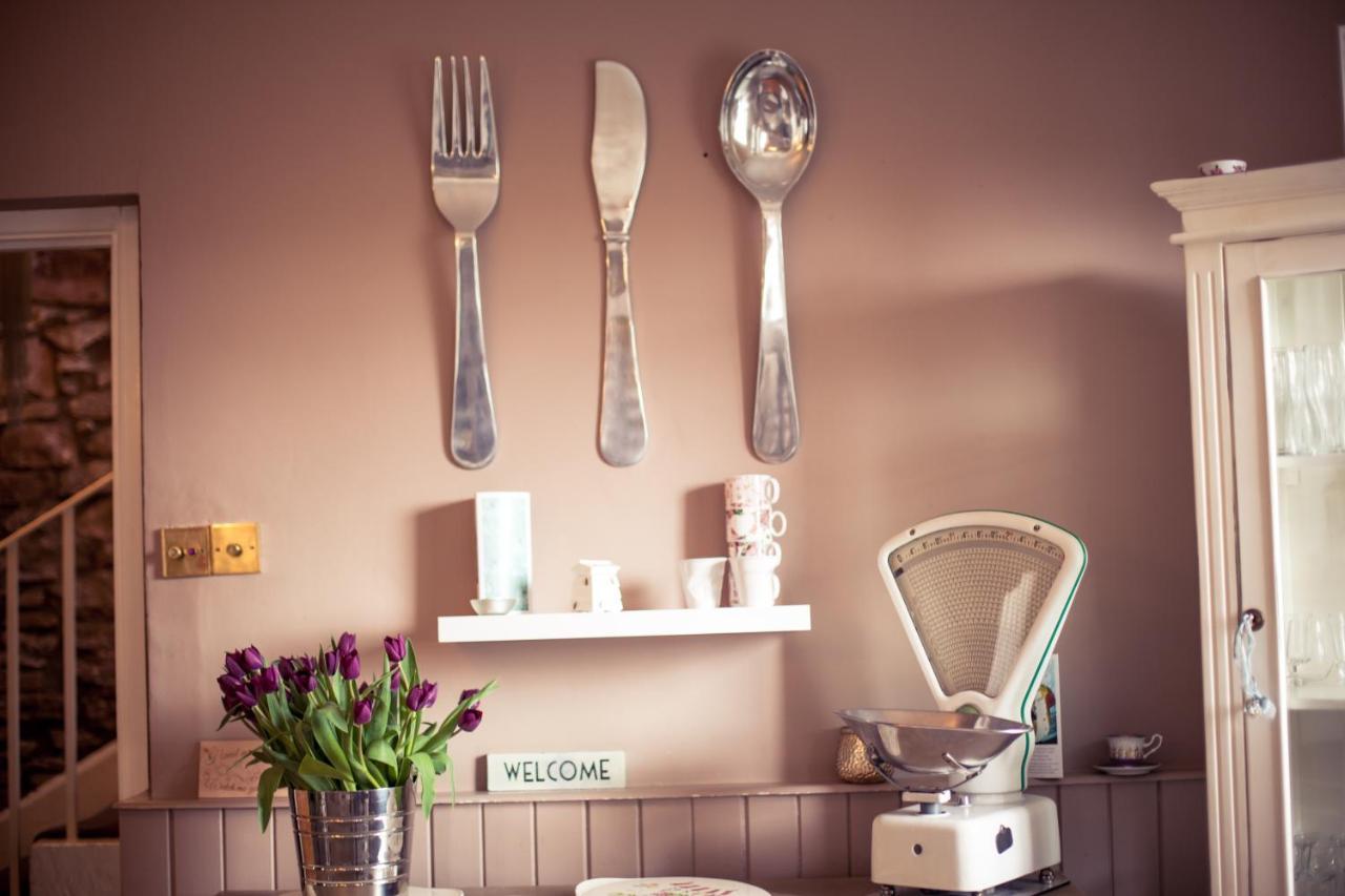 Ty Croeso Boutique B&B Crickhowell Exterior photo